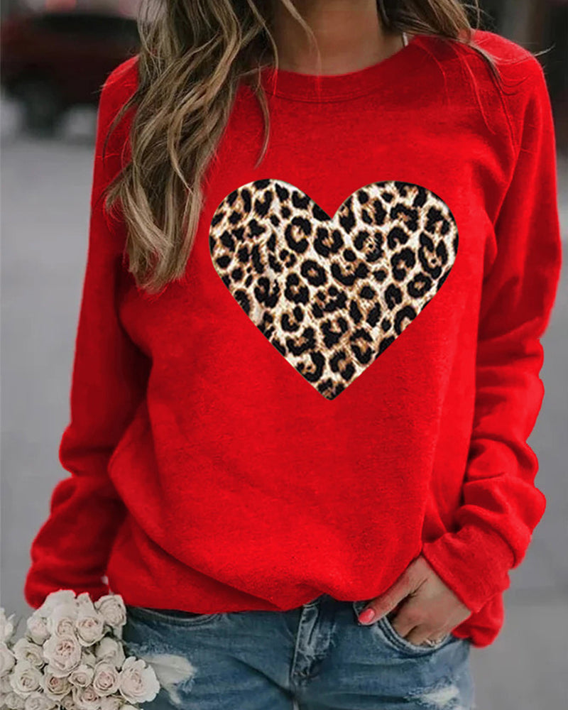 Women's Sweatshirt With Leopard Heart Print