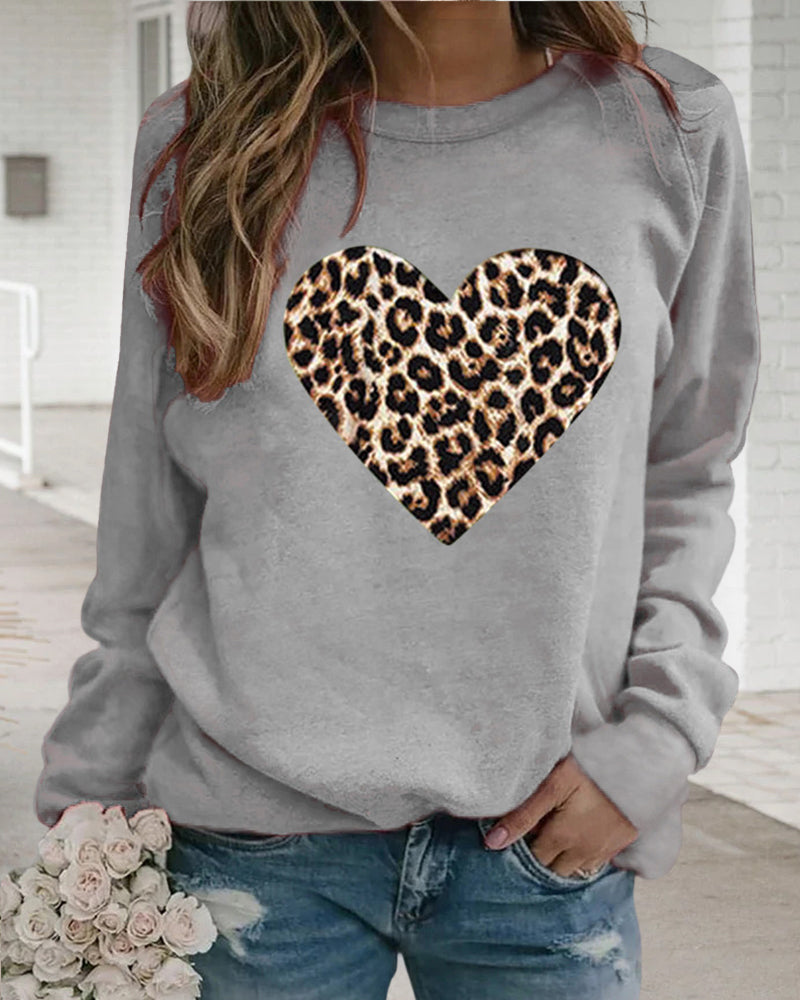 Women's Sweatshirt With Leopard Heart Print