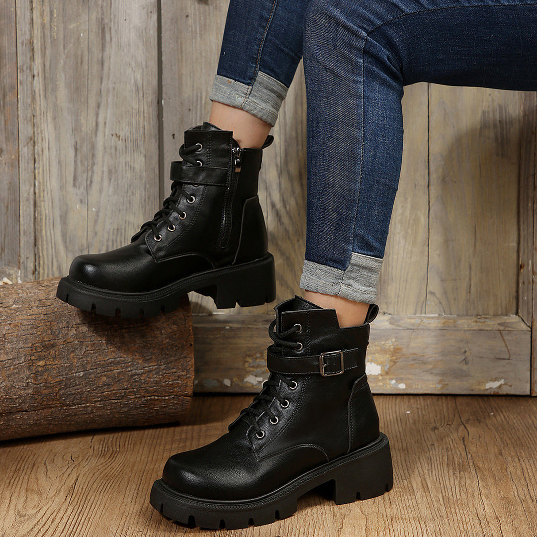 Mid-height ladies army boots with thick heel