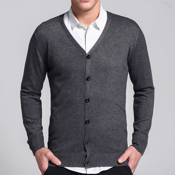 Classic Men's cardigan with button