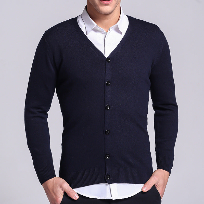 Classic Men's cardigan with button