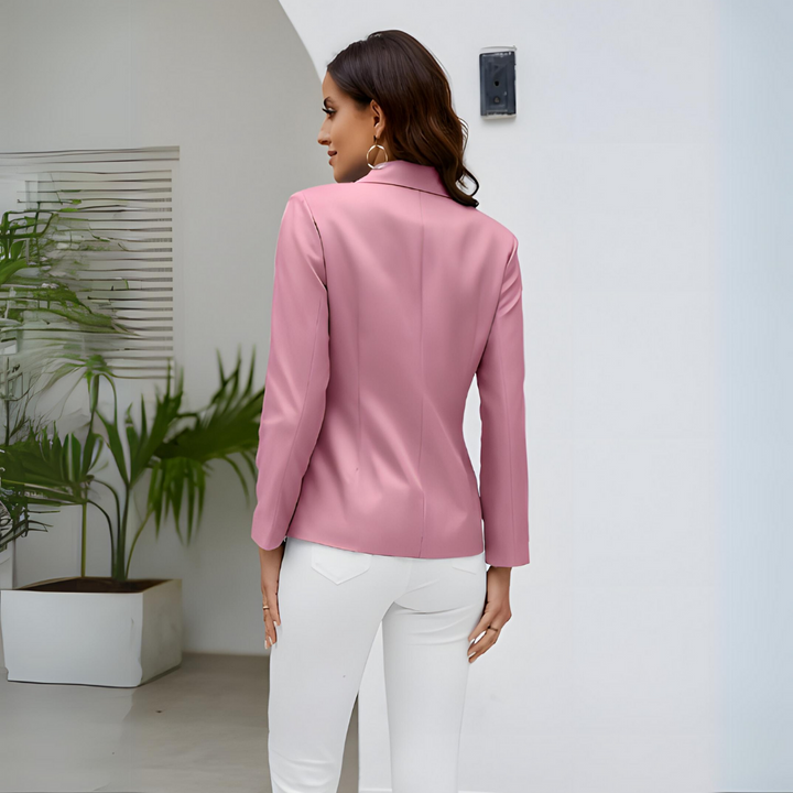 Classic and trendy blazer for women