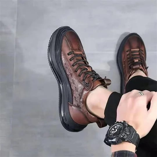 Men's casual shoes