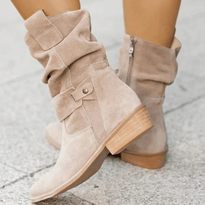 Women's stylish winter boots