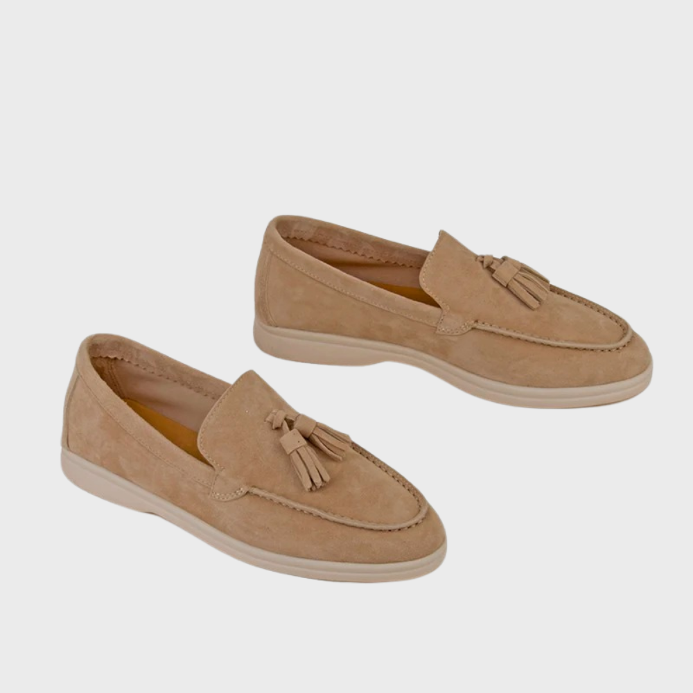 Stylish men's loafers with tassels