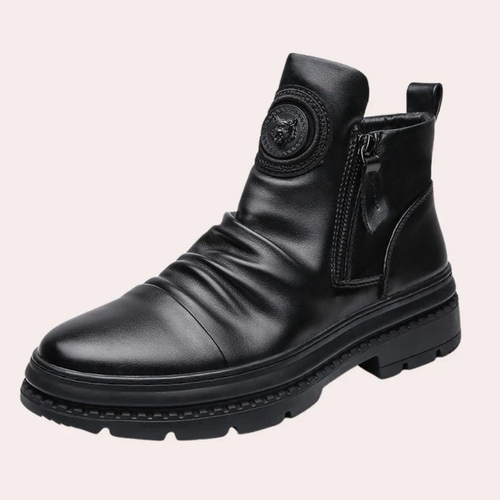 Fashionable leather men's shoes