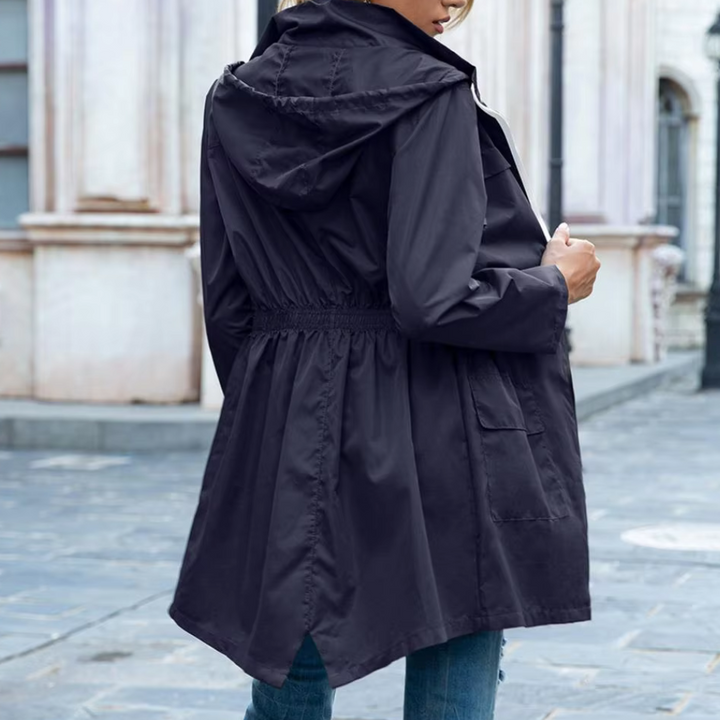 Practical hooded coat with zip for women