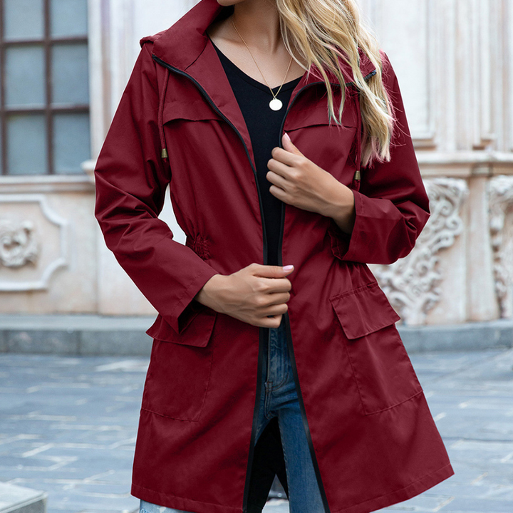 Practical hooded coat with zip for women