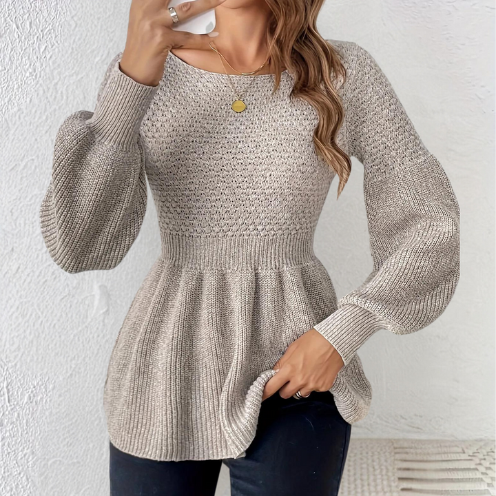 Stylish jumper with puff sleeves