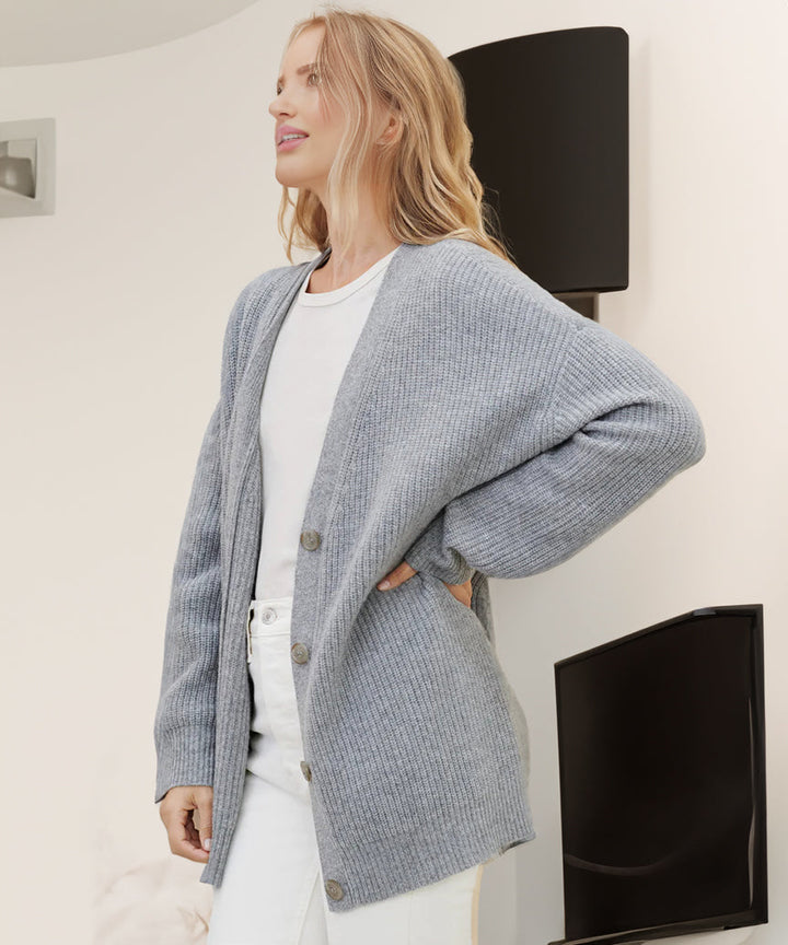 Women's elegant cardigan