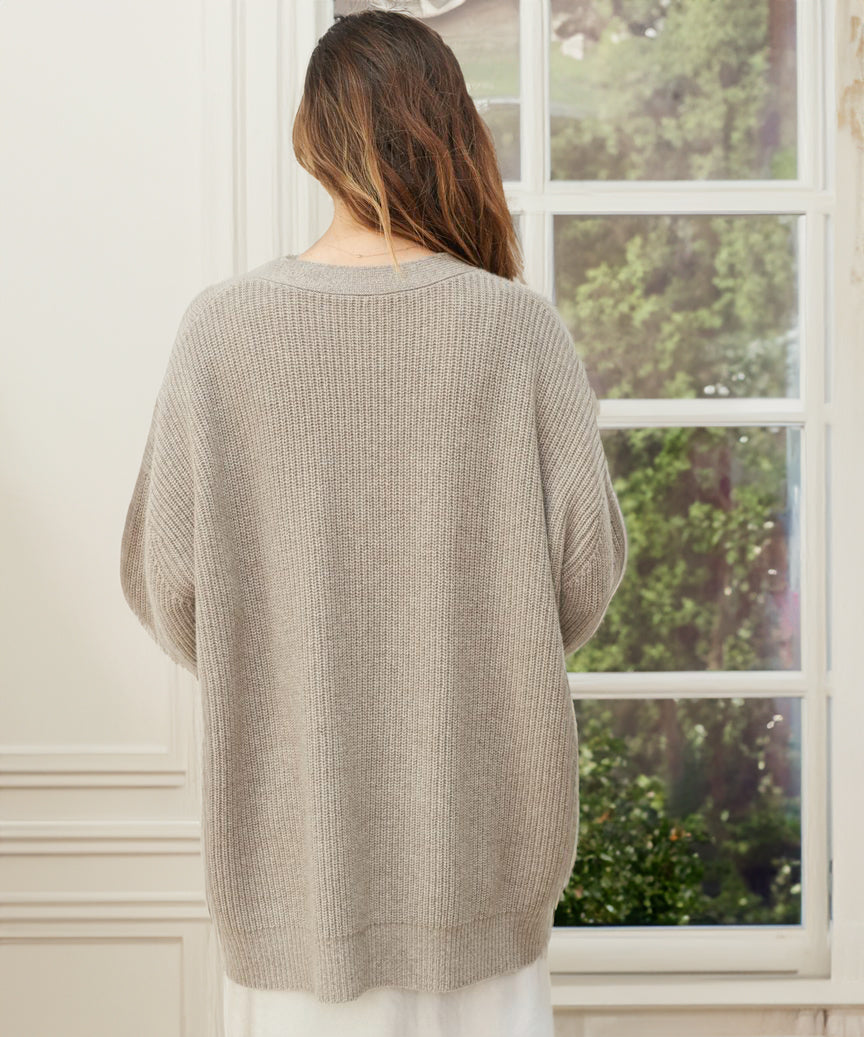 Women's elegant cardigan