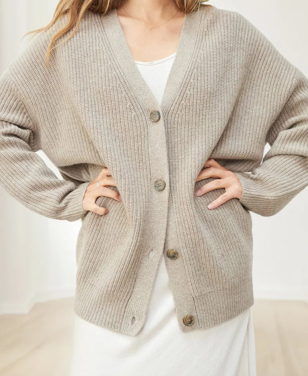 Women's elegant cardigan