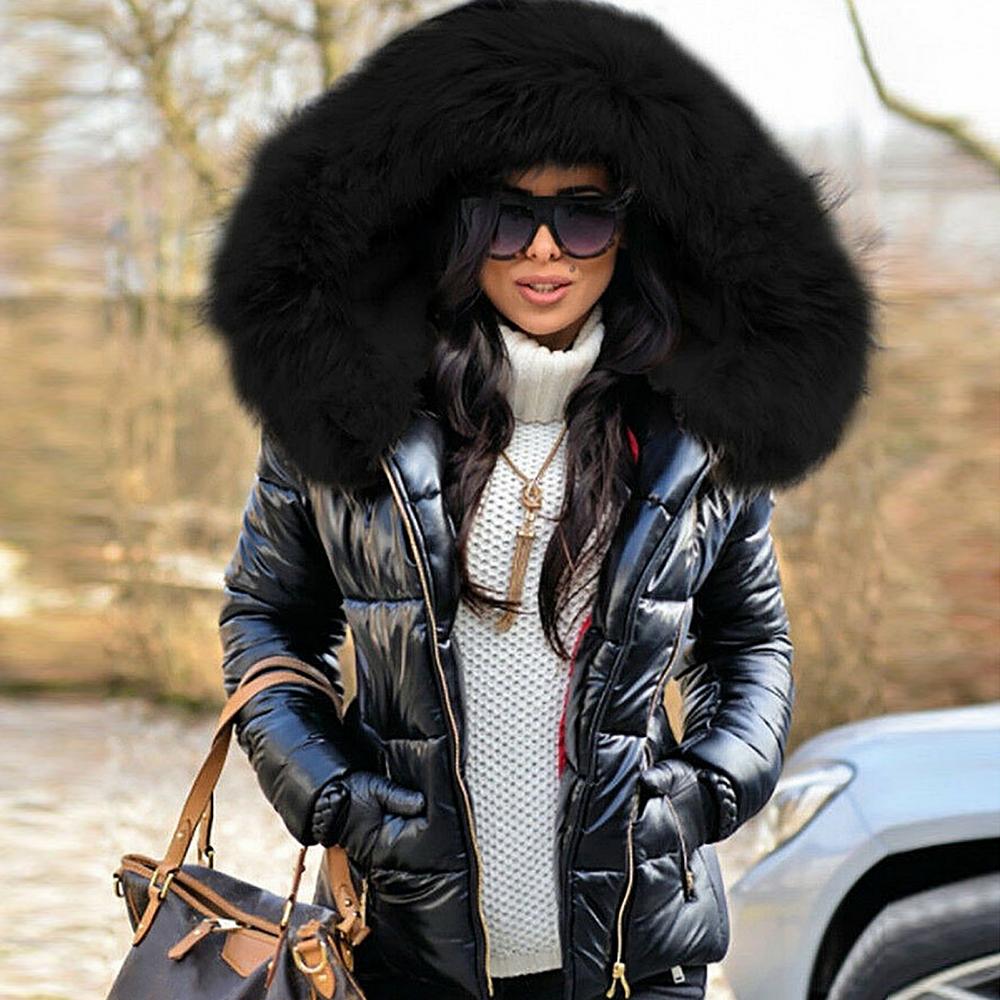 Women's fur hooded and quilted winter jacket