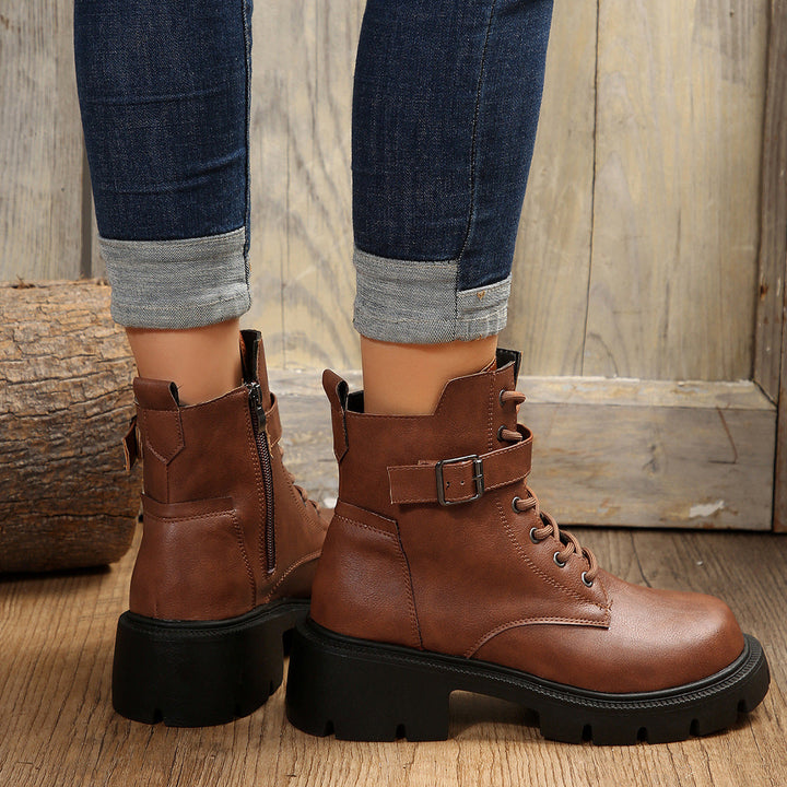 Mid-height ladies army boots with thick heel