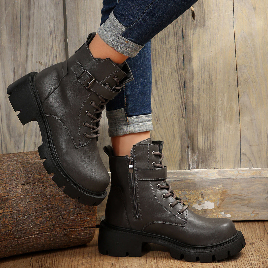 Mid-height ladies army boots with thick heel