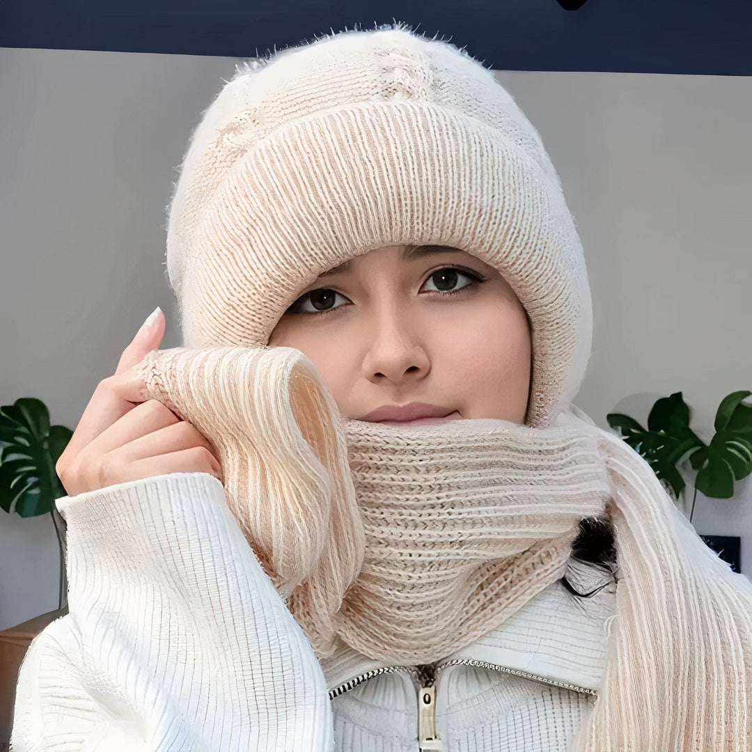 2-in-1 Wool ladies beanie + scarf