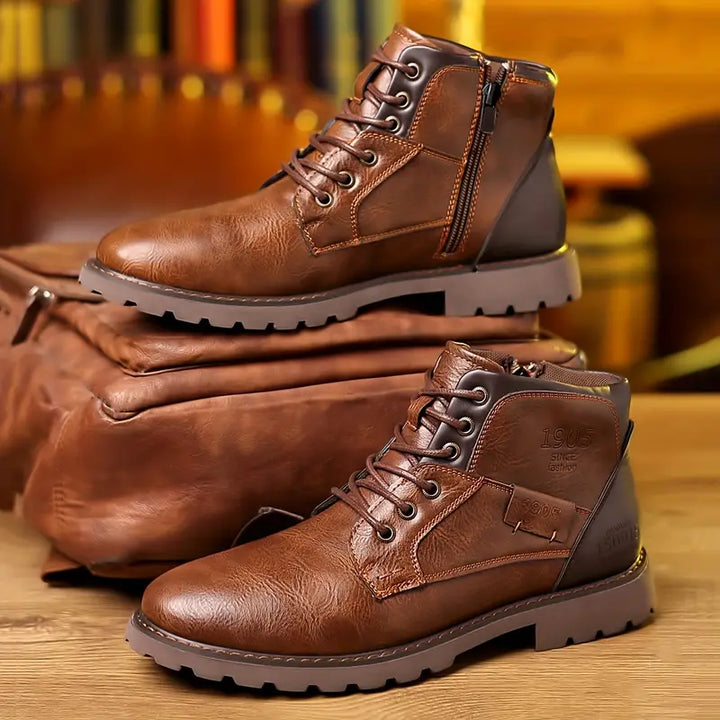 Men's leather boots