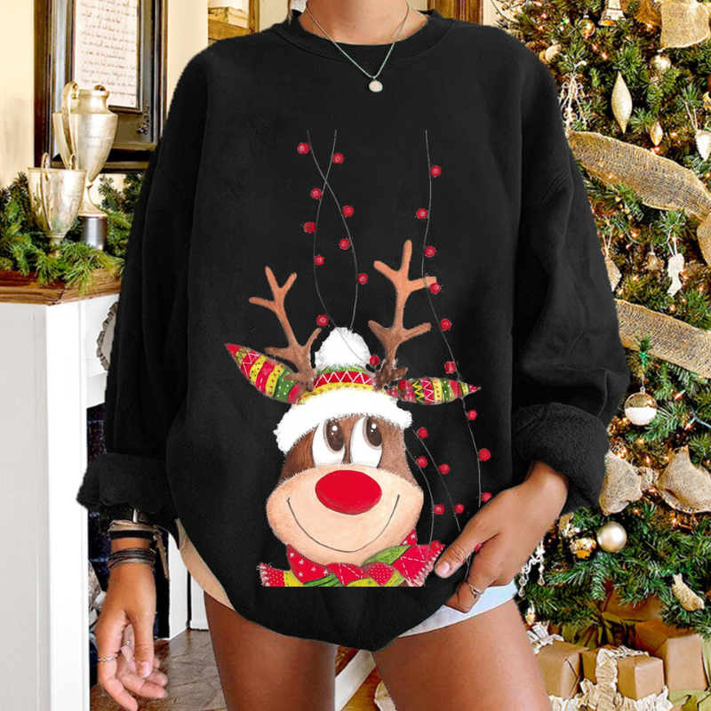 Warm women's jumper with reindeer print