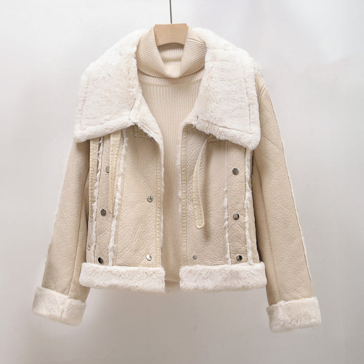 Stylish leather jacket with faux fur for women