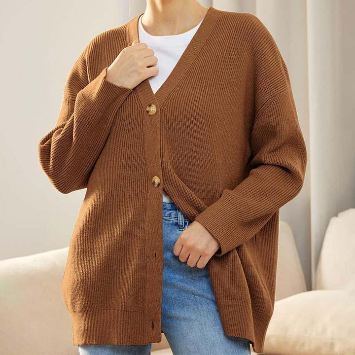 Women's knitted cardigan