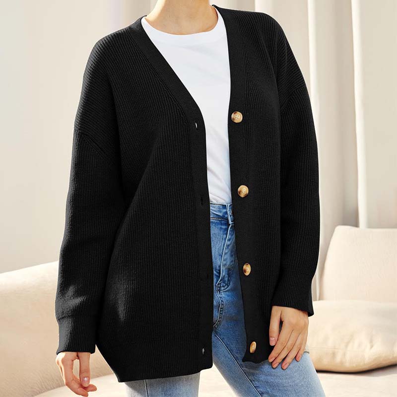 Women's knitted cardigan