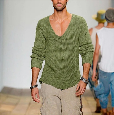 Men's knitted V-neck jumper