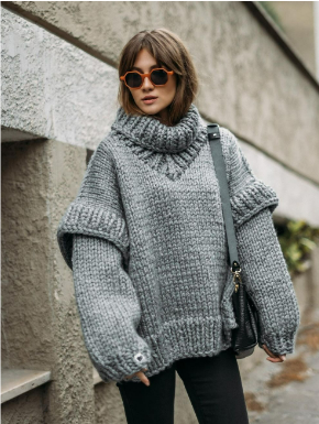 Women's oversized knitted jumper