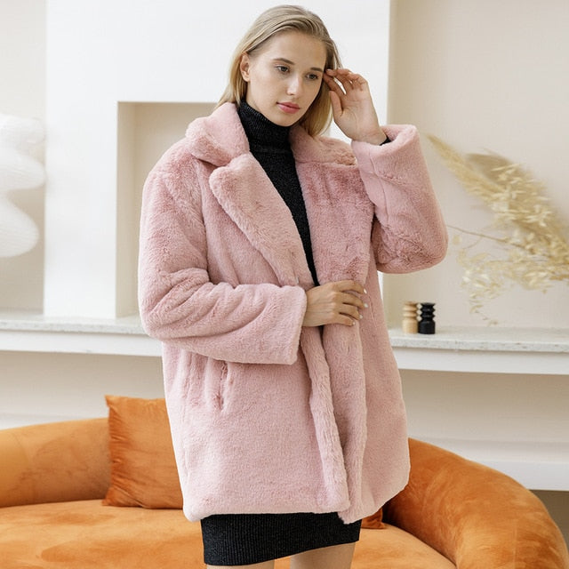 Women's faux fur winter coat