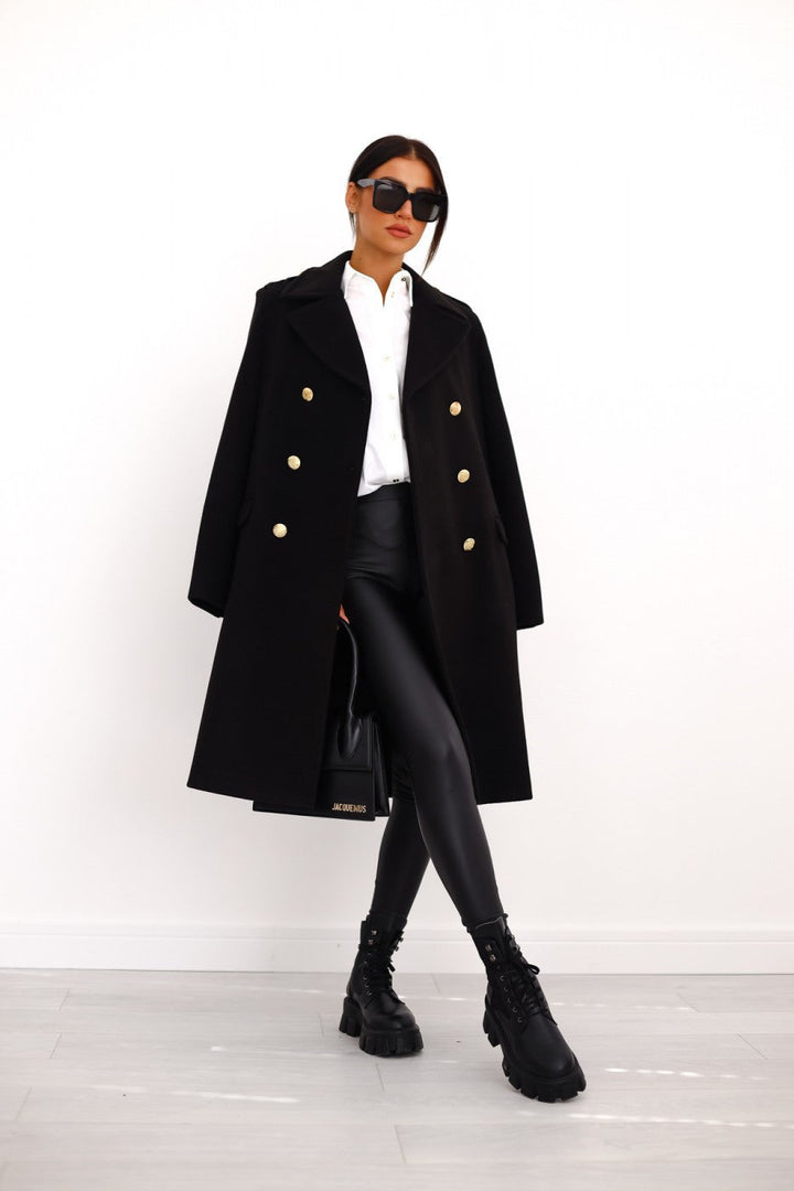 Double breasted women's wool coat