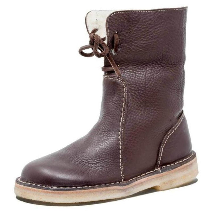 Waterproof women's boots with wool lining