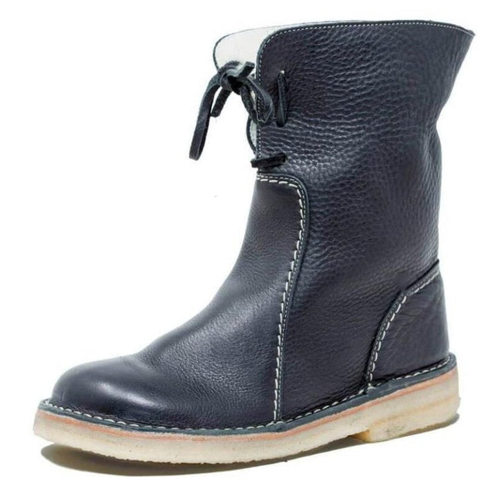 Waterproof women's boots with wool lining