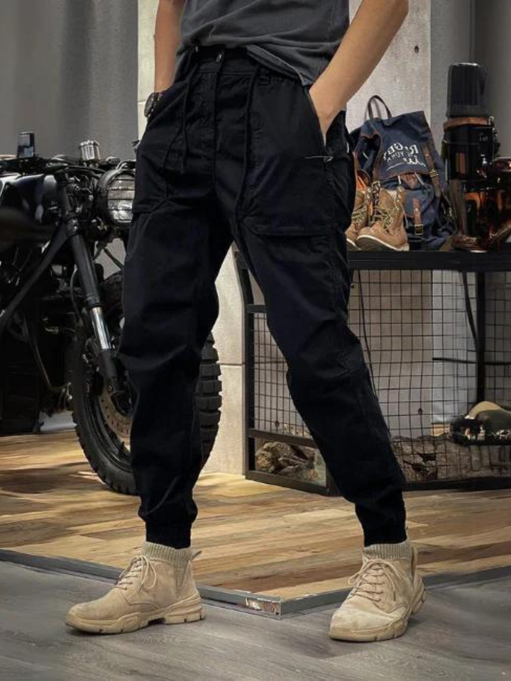 Comfortable Sturdy Cargo Pants for Men