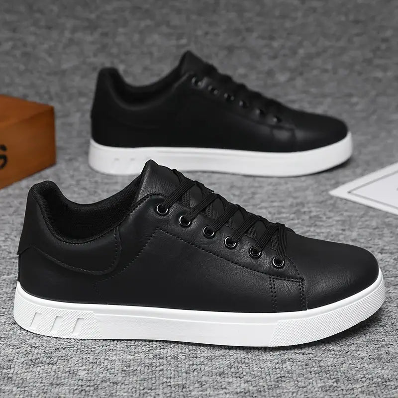 Men's lace-up shoes with extra comfort