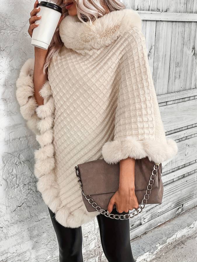 Women's Poncho with Faux Fur