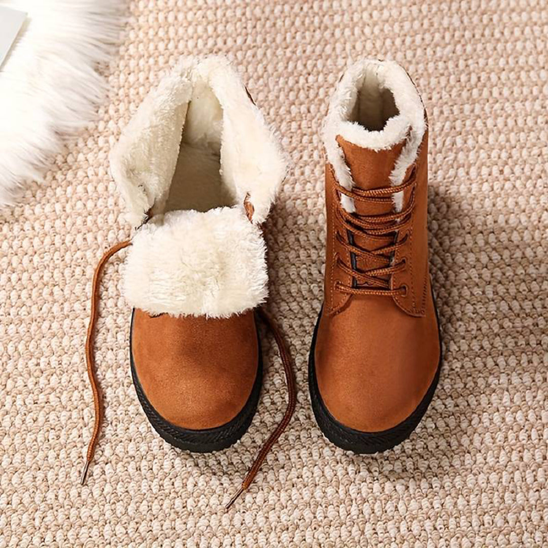 Warm comfortable winter boots for women