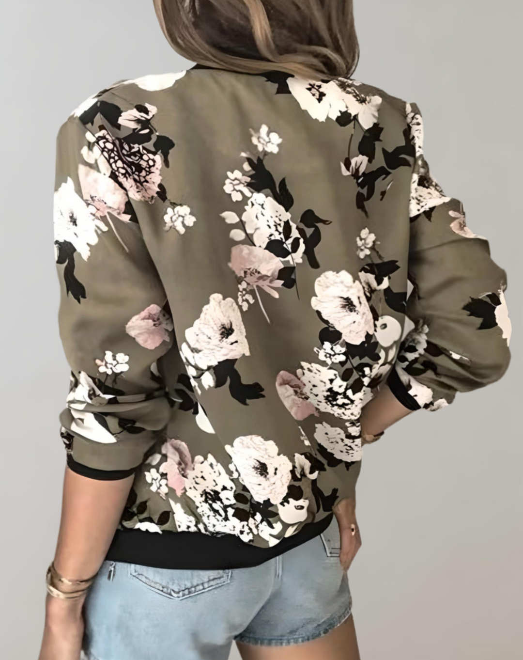 Women's short-sleeved jacket with floral print