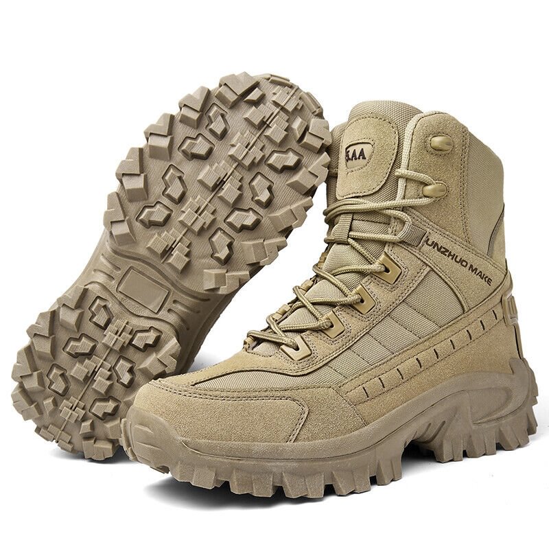 Waterproof puncture-resistant military men boots for outdoor use